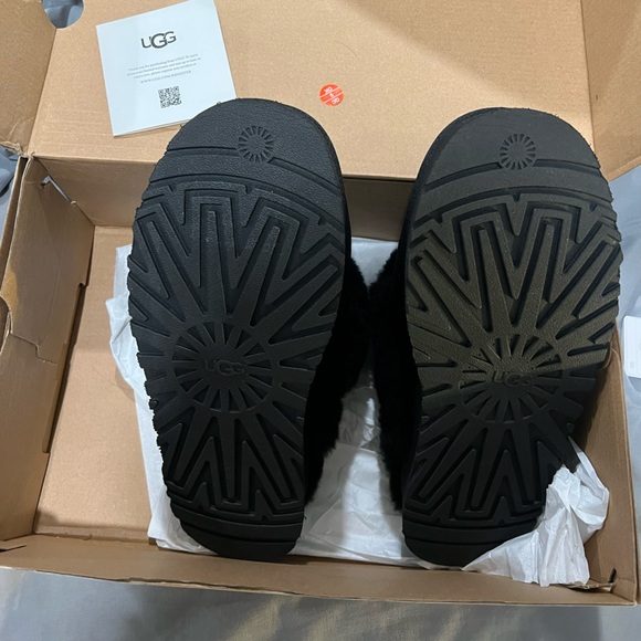 Size 9 UGG Platform Disquette - Picture 5 of 9